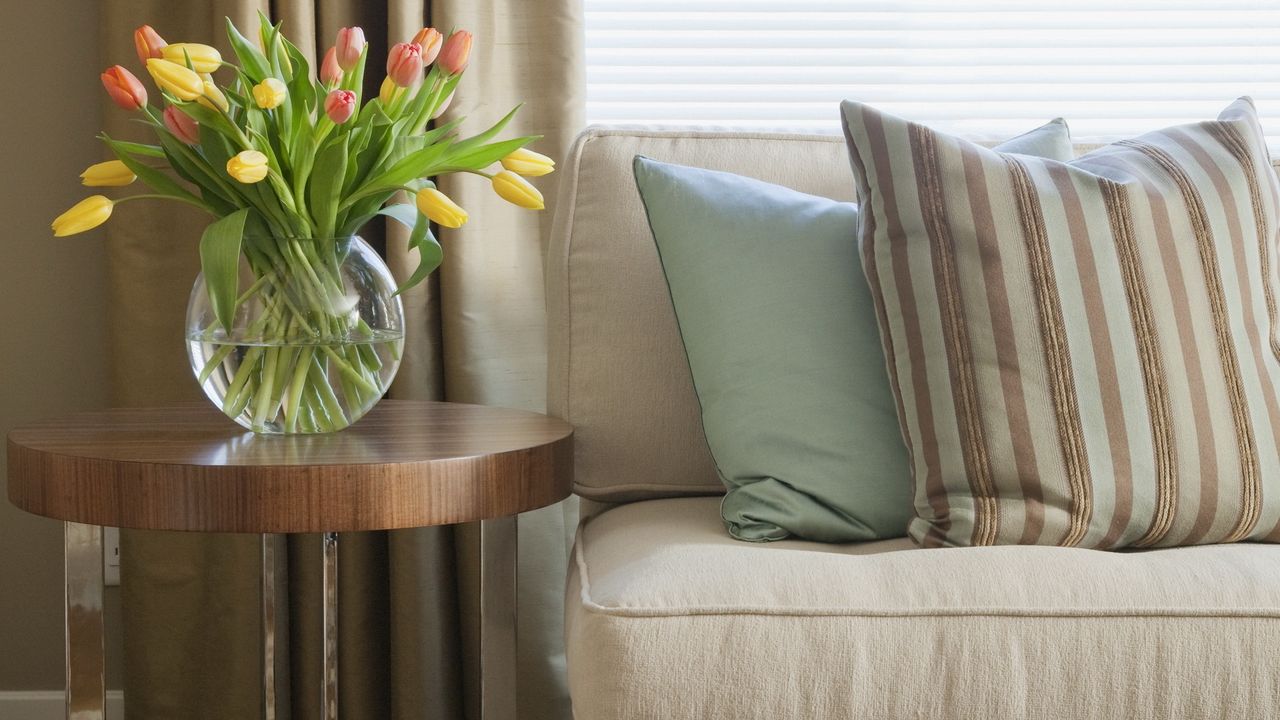 Wallpaper vase, sofa, design, interior design, room, pillows, strips, tulips, flowers