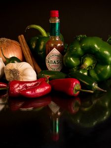 Preview wallpaper vegetables, onions, garlic, sauce, pepper, greens