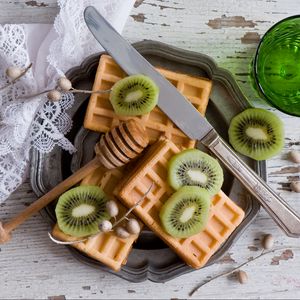 Preview wallpaper viennese wafers, waffles, kiwi fruit, juice, breakfast