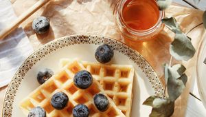 Preview wallpaper viennese waffles, blueberries, berries, honey