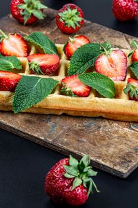 Preview wallpaper viennese waffles, waffles, strawberries, berries, fruits