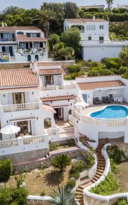 Preview wallpaper villa, house, pool, architecture, white
