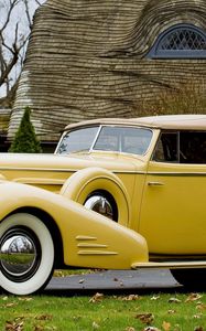 Preview wallpaper vintage car, yellow, beautiful, nature