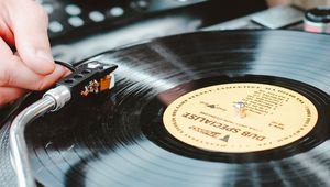 Preview wallpaper vinyl record player, vinyl record, hand, music, retro