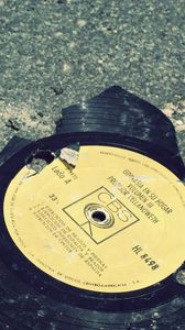 Preview wallpaper vinyl records, fragments, fall