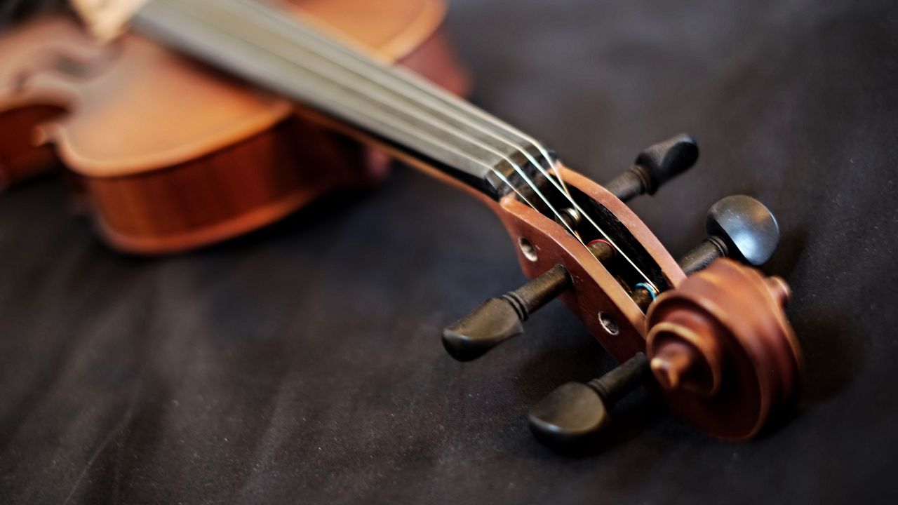 Wallpaper violin, strings, music