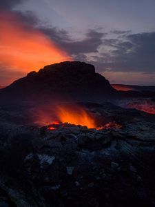 Preview wallpaper volcano, crater, hot, magma, fire