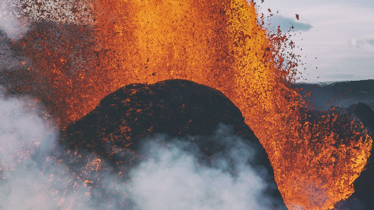 Wallpaper volcano, eruption, explosion, lava