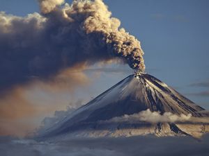 Preview wallpaper volcano, eruption, smoke
