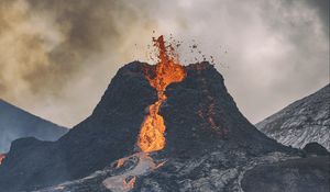 Preview wallpaper volcano, lava, eruption, hot