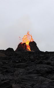 Preview wallpaper volcano, lava, eruption, hot, spray
