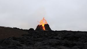 Preview wallpaper volcano, lava, eruption, hot, spray