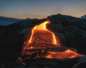 Preview wallpaper volcano, lava, fiery, melting
