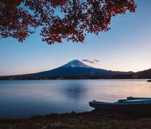 Preview wallpaper volcano, mountain, lake, tree, autumn