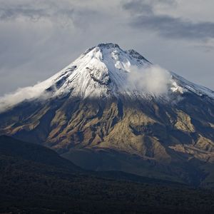 Preview wallpaper volcano, mountains, snowy, clouds