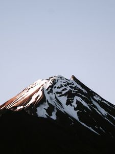 Preview wallpaper volcano, peak, snowy, relief