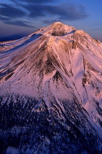 Preview wallpaper volcano, sleeping, snow, mountain, top, california