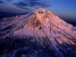 Preview wallpaper volcano, sleeping, snow, mountain, top, california