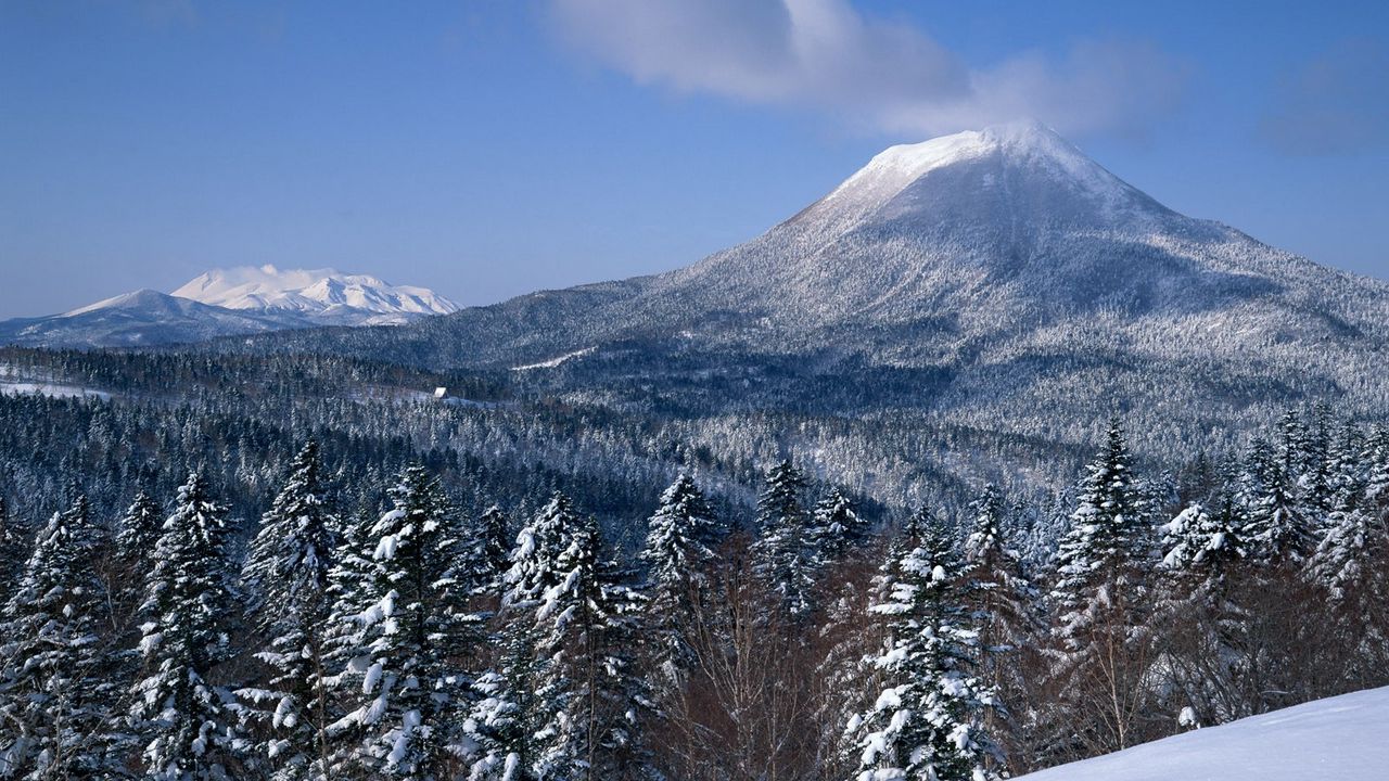 Wallpaper volcano, sleeping, top, mountain, cloud, fir-trees, snow, winter