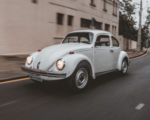 Preview wallpaper volkswagen beetle, volkswagen, car, white, retro, road