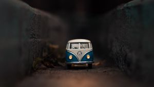 Preview wallpaper volkswagen, bus, toy, macro