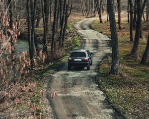 Preview wallpaper volkswagen, car, suv, black, road, forest