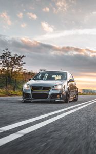 Preview wallpaper volkswagen golf 5, volkswagen, car, gray, road, asphalt