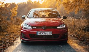 Preview wallpaper volkswagen golf gti, volkswagen, car, red, front view