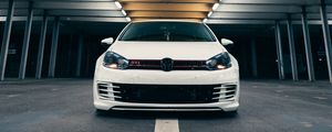 Preview wallpaper volkswagen golf gti, volkswagen, car, white, front view