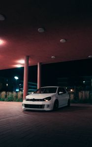 Preview wallpaper volkswagen golf gti, volkswagen, car, white, parking