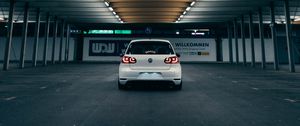 Preview wallpaper volkswagen golf gti, volkswagen, car, white, rear view