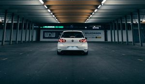 Preview wallpaper volkswagen golf gti, volkswagen, car, white, rear view