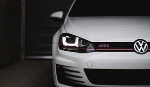 Preview wallpaper volkswagen golf gti, volkswagen, car, white