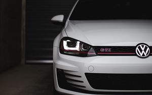 Preview wallpaper volkswagen golf gti, volkswagen, car, white