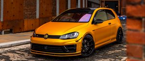 Preview wallpaper volkswagen golf mk5, volkswagen, car, front view, yellow