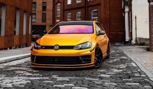 Preview wallpaper volkswagen golf, volkswagen, car, front view, yellow