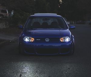 Preview wallpaper volkswagen golf, volkswagen, car, blue, front view