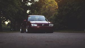 Preview wallpaper volkswagen jetta, volkswagen, car, red, front view