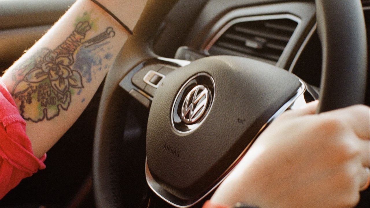 Wallpaper volkswagen, steering wheel, hands, salon, car