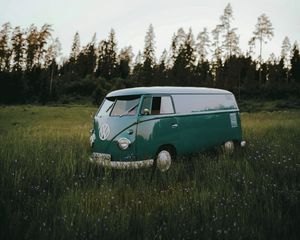 Preview wallpaper volkswagen t1, volkswagen, car, field, grass