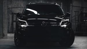 Preview wallpaper volkswagen tiguan, volkswagen, car, black, dark, suv