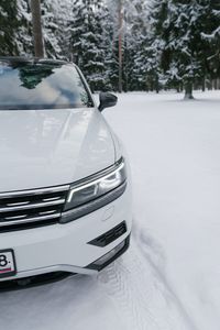 Preview wallpaper volkswagen tiguan, volkswagen, car, white, front view