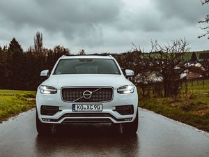 Preview wallpaper volvo, car, suv, front view, white