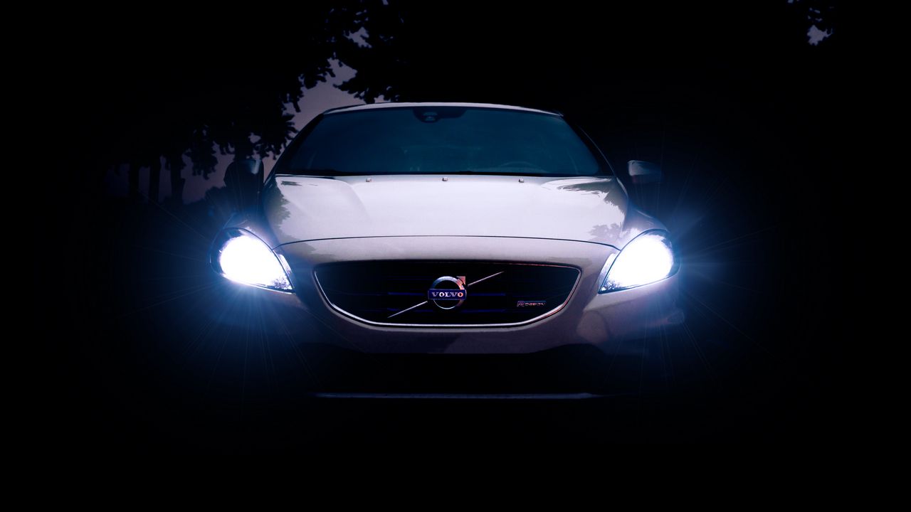 Wallpaper volvo v40, volvo, headlights, light, front view, night