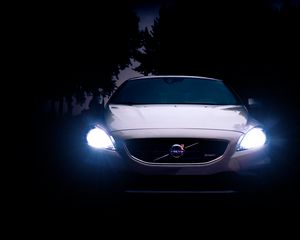 Preview wallpaper volvo v40, volvo, headlights, light, front view, night