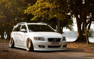Preview wallpaper volvo, v50, tuning, white, front view