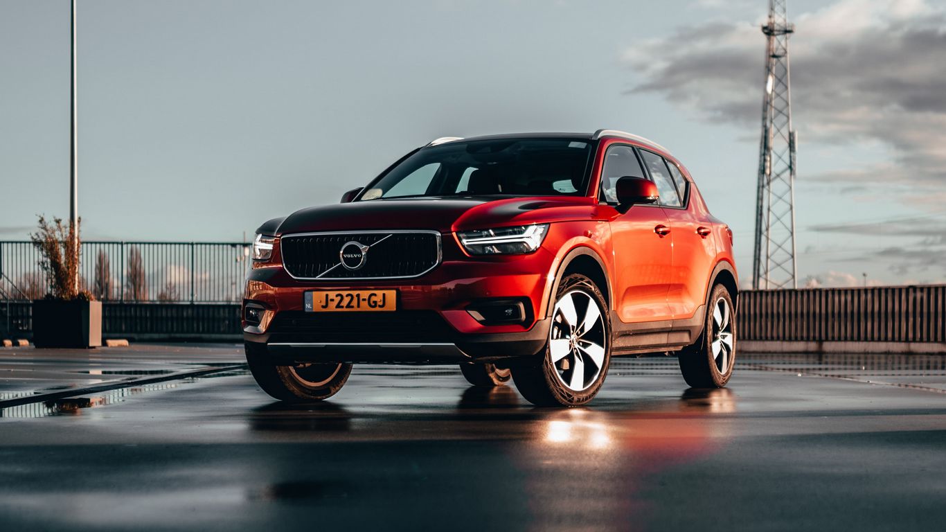 Volvo XC40 Recharge, C40 Recharged renamed EX40, EC40 - Overdrive