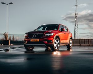 Preview wallpaper volvo xc40, volvo, car, suv, red, front view