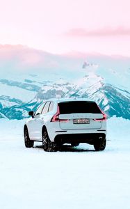 Preview wallpaper volvo xc60, volvo, car, suv, white, snow, mountains