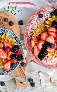 Preview wallpaper waffles, blueberries, blackberries, breakfast